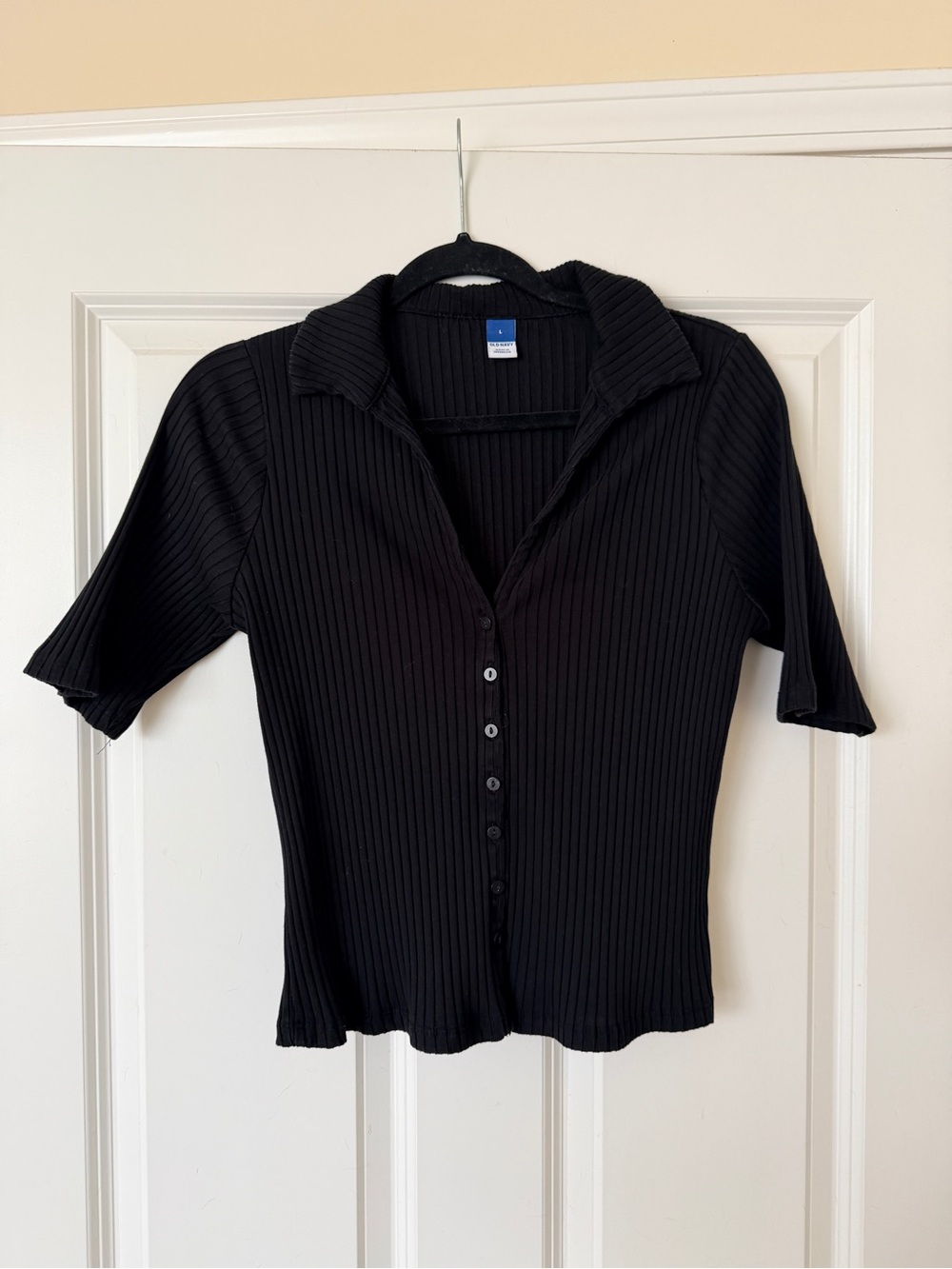 Old Navy Black Ribbed Button-Down Top